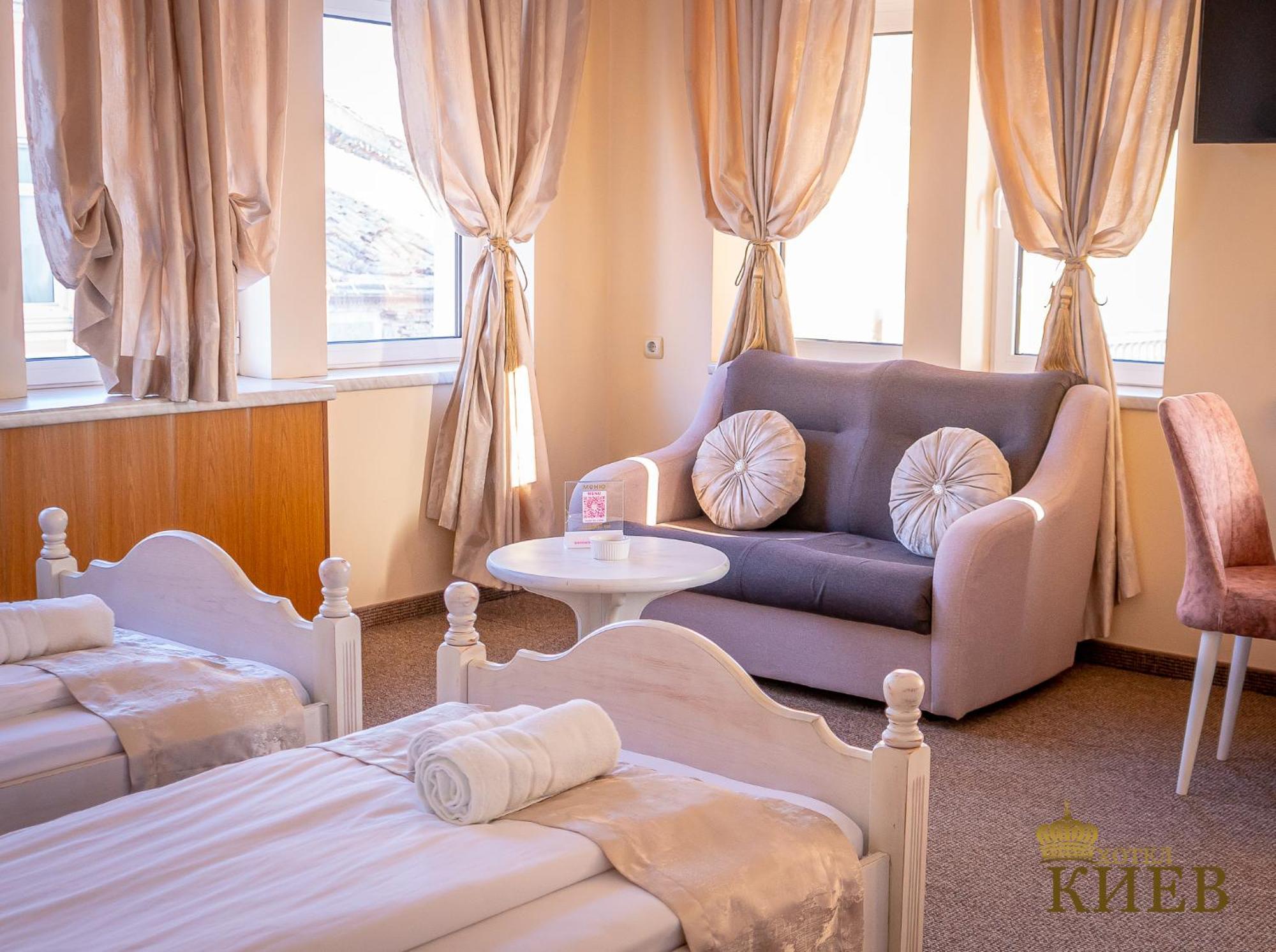 Hotel Kiev 벨리코 터르노보 외부 사진